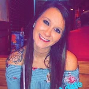 Meet your Posher, Kayla